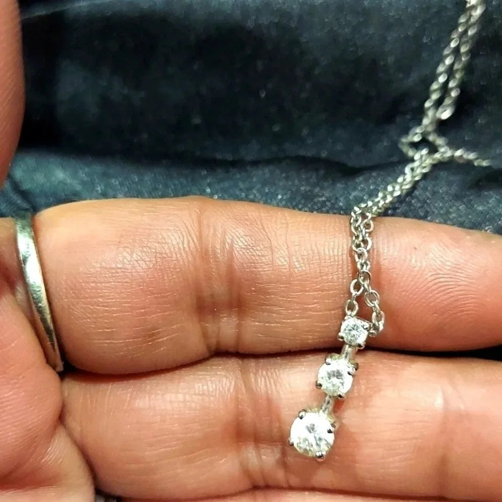 𝅺ADORABLE Crystal Charm Choker